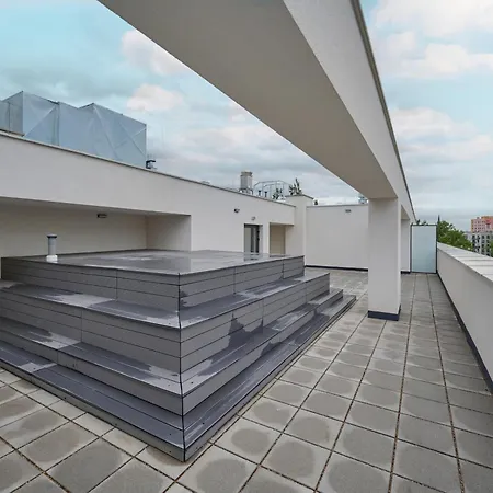 Apartment Modern Slonimskiego With Balcony By Renters