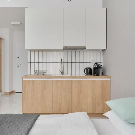 Modern Slonimskiego With Balcony By Renters